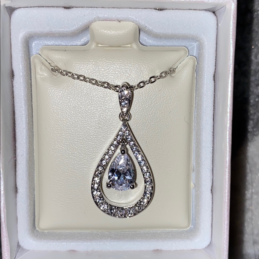 Piercing Pagoda Pear Shaped Necklace